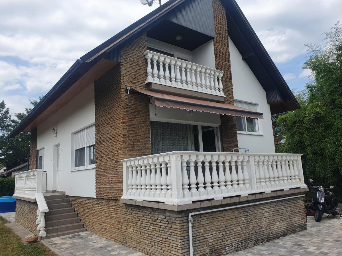 Willa Wolf Vendeghaz Balatonkeresztúr Zewnętrze zdjęcie