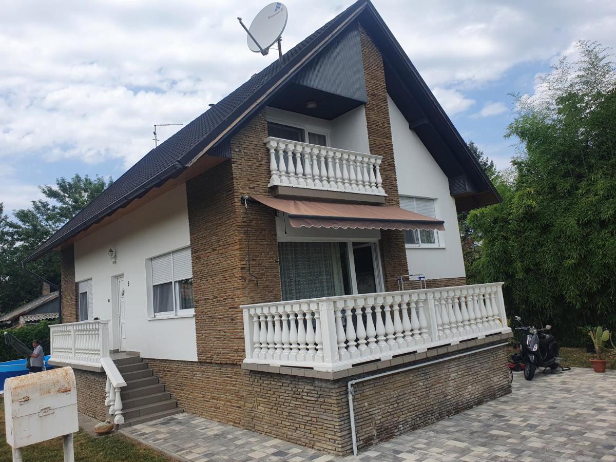 Willa Wolf Vendeghaz Balatonkeresztúr Zewnętrze zdjęcie